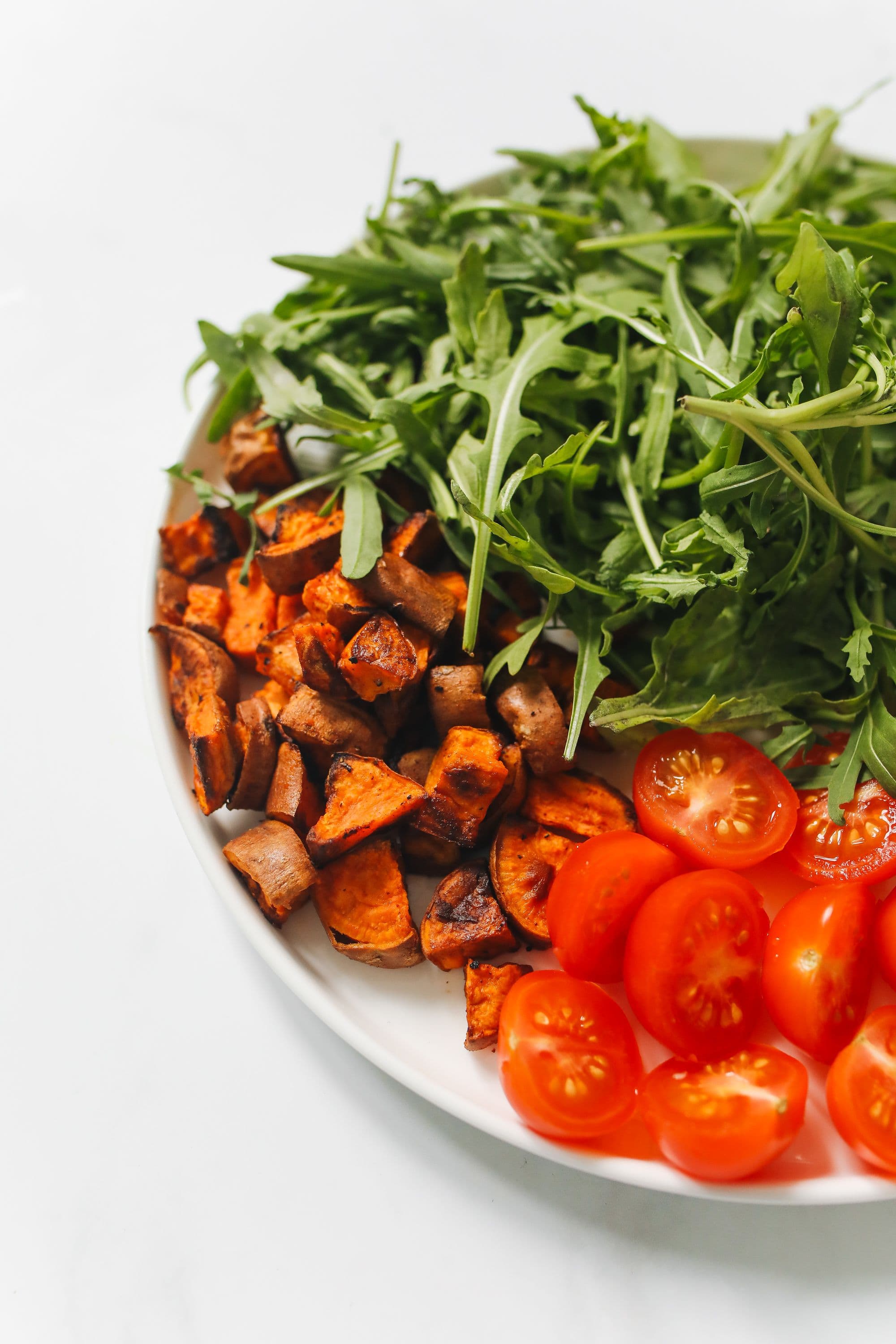 Salat med ovnsbakte rotgrønnsaker
